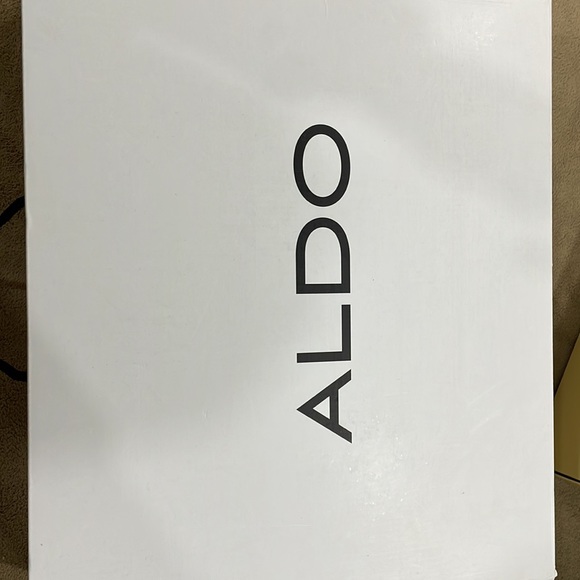 BNIB Aldo Black Knee High Boots - size 11 - Picture 2 of 3